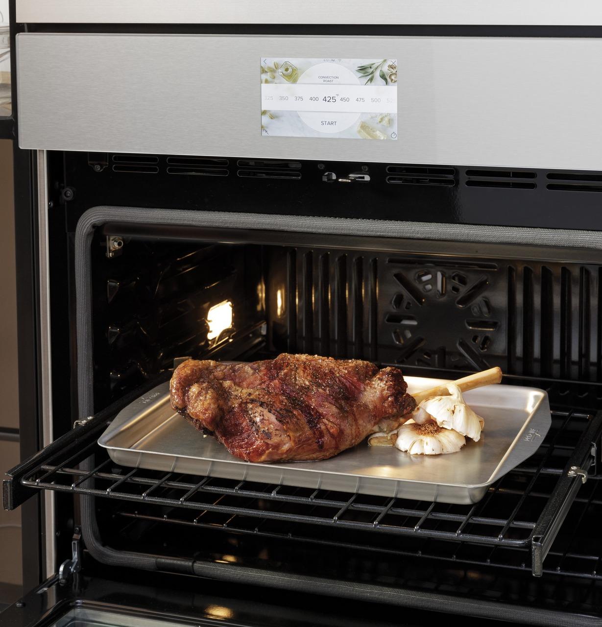 Cafe CTS70DM2NS5 CAF(EBACK)™ 30 Smart Single Wall Oven with Convection in Platinum Glass