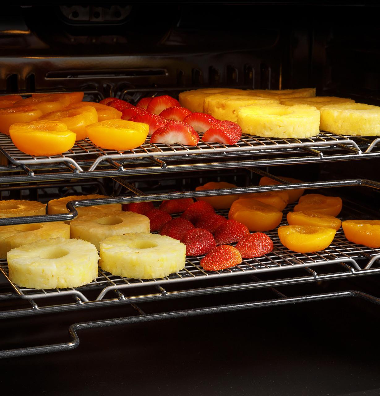 Cafe CTS90DM2NS5 CAF(EBACK)™ 30 Smart Built-In Convection Single Wall Oven in Platinum Glass