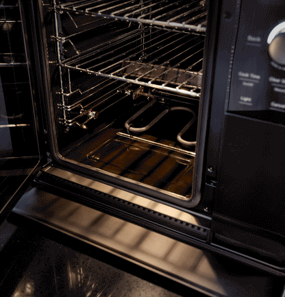 P9SBAAS6VBB GE Profile™ Smart Indoor Pellet Smoker