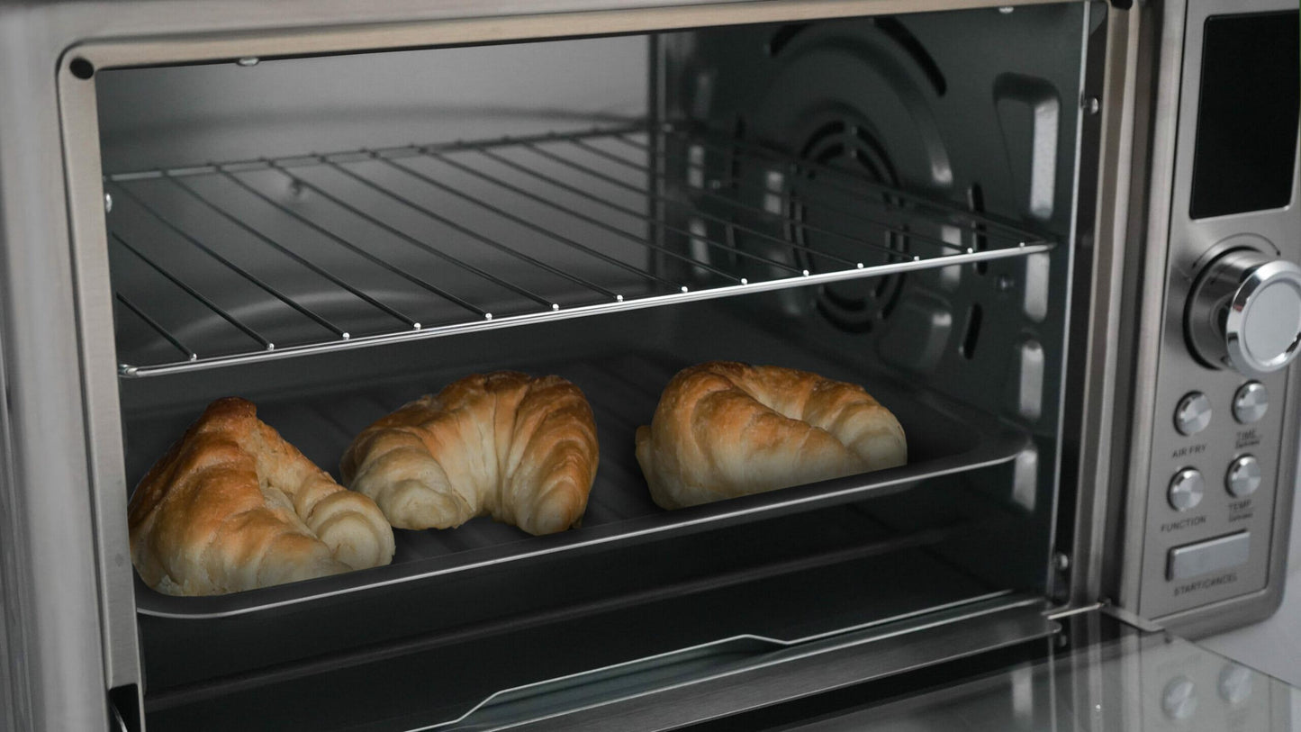 DBTO0961ABSS Danby 0.9 cu. ft. Toaster Oven with Air Fry Technology in Stainless Steel