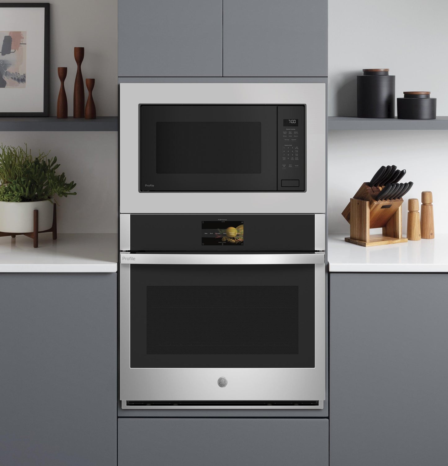 PTS7000SNSS GE Profile™ 30 Smart Built-In Convection Single Wall Oven with No Preheat Air Fry and Precision Cooking